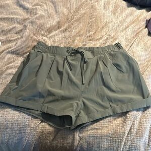 Zyia active shorts